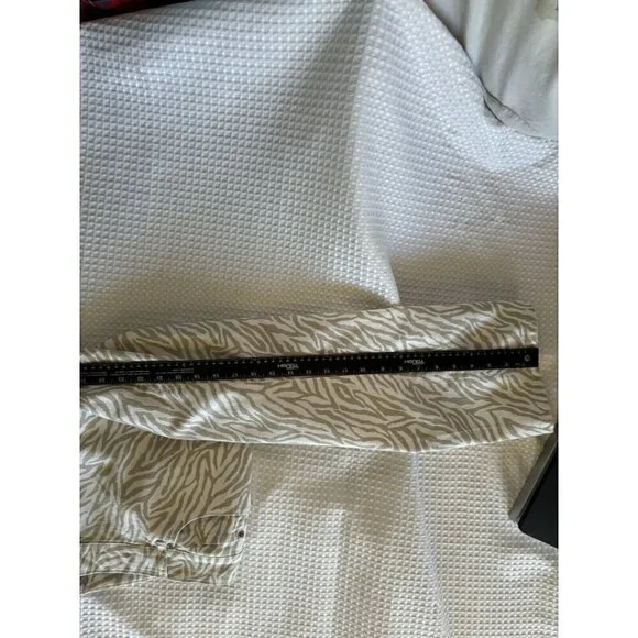 Chicos Platinum Denim Zebra Print Tan White Womens Size 2.5 /14US Ankle Jeans - Picture 11 of 12
